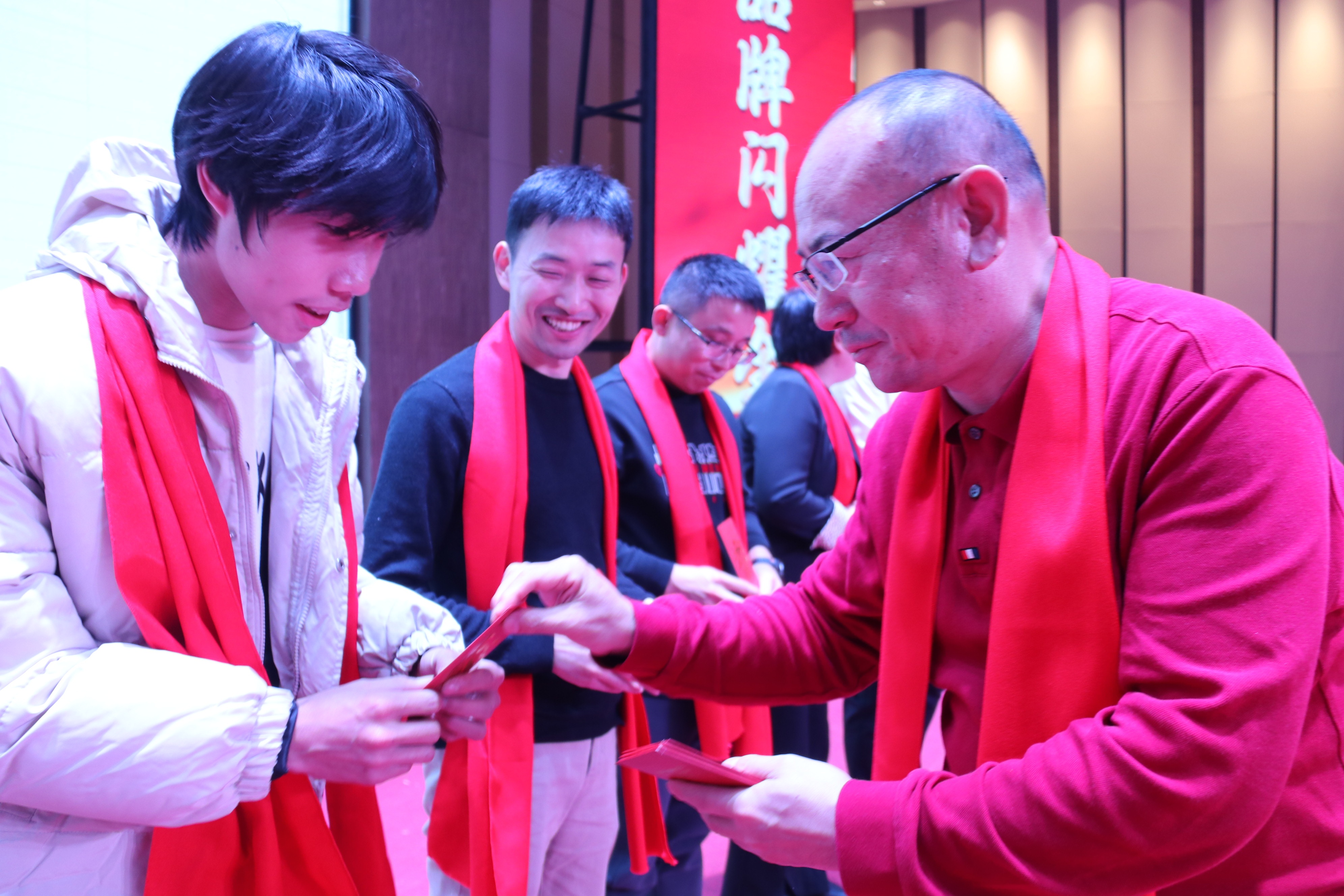 21.获奖.jpg